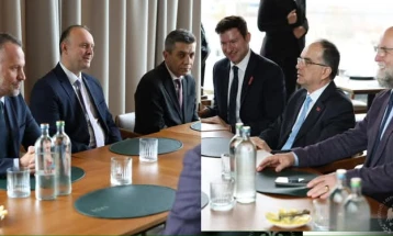 Presidenti i Shqipërisë, Bajram Begaj në Shkup takoi përfaqësuesit e partive politike shqiptare