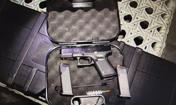 MPB: Privohet nga liria një person, një tjetër në kërkim, lidhur me të shtënat e publikuara në 