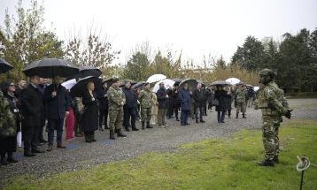Членовите на Постојаниот комитет на Парламентарното собрание на НАТО во посета на касарната „Илинден“
