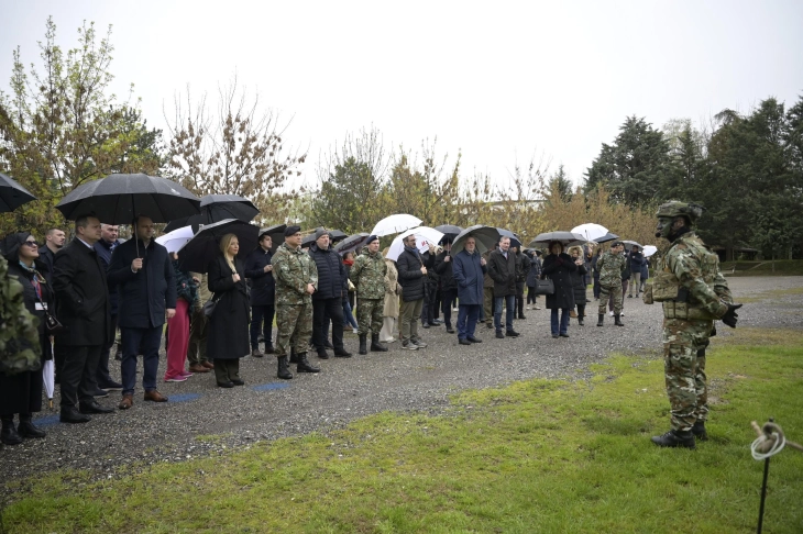 NATO PA Standing Committee members visit Ilinden barracks