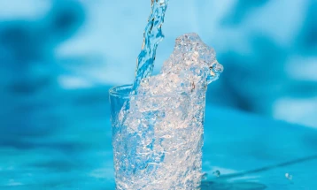 Uji i pijshëm në Shkup i sigurt për t'u pirë