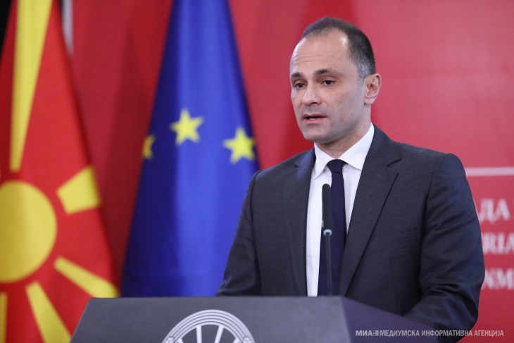 Претседателот на СДСМ Филипче во работна посета на Брисел