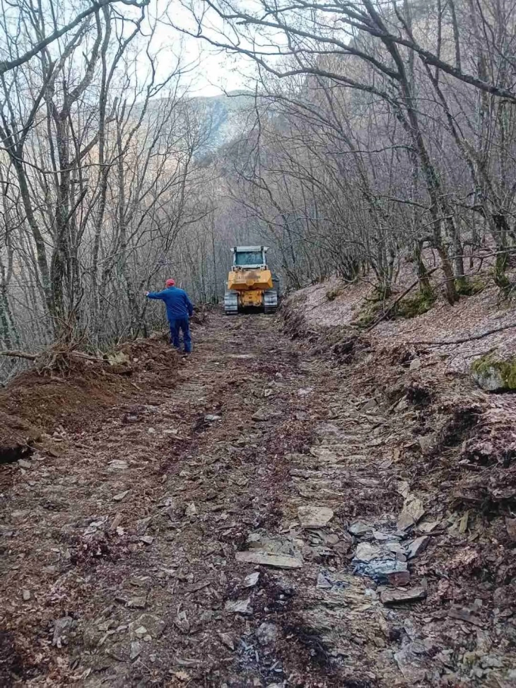 Противпожарни препреки кон Тиквешко Езеро