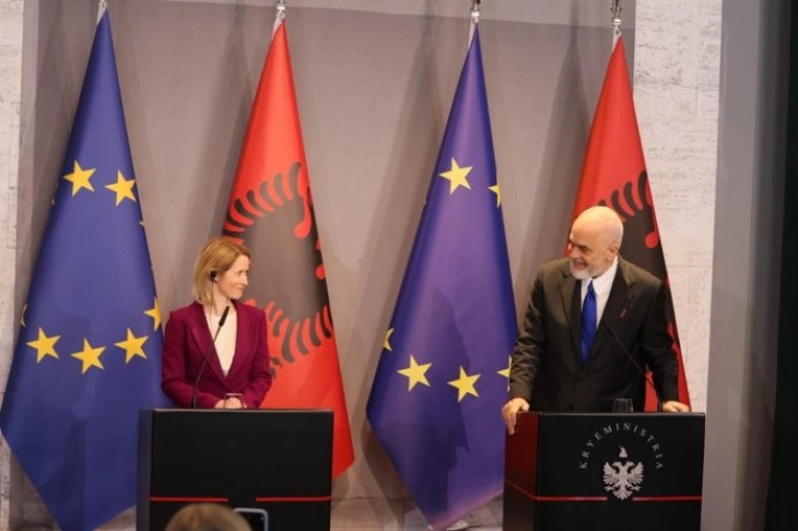 Калас во Тирана: 2030 година реална цел за интеграција на Албанија во ЕУ, но двете страни треба добро ја вршат својата „домашна задача“