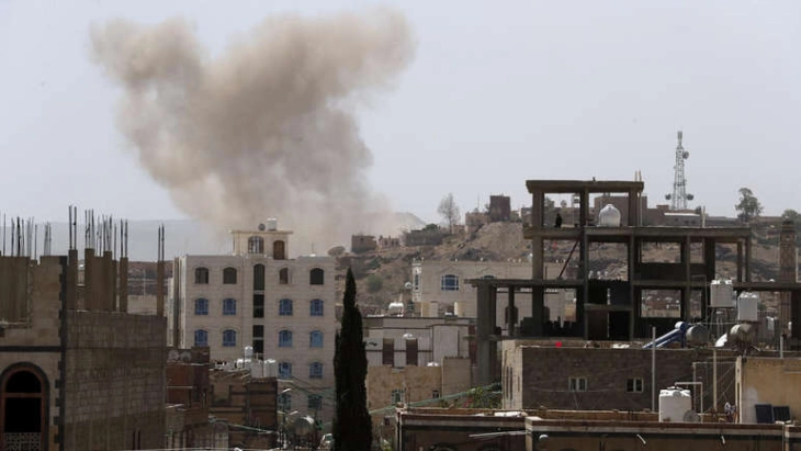 Хути: Најмалку осум лица загинаа во американски воздушни напади врз Јемен