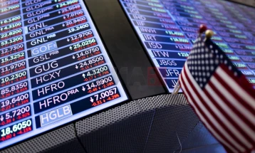 Bursat amerikane rriten pasi Trampi njoftoi një pauzë 90-të ditore të tarifave