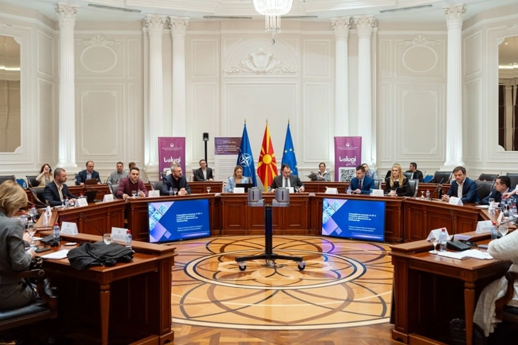 Andonovski në takim me përfaqësues të odave ekonomike dhe sektorit privat