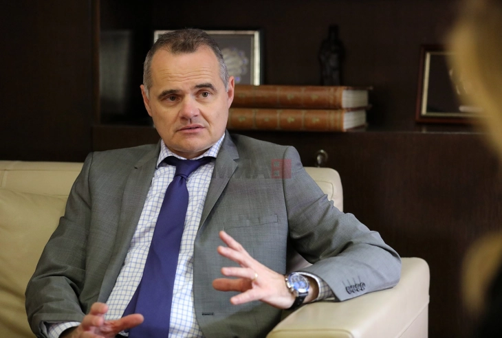 Францускиот амбасадор Кристоф Ле Риголер ќе одржи предавање на тема „Постои ли се уште нешто што е само француско?“