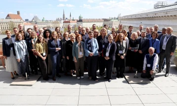 Zëvendësministrja Llashkoska në takim pune të rrjetit të drejtorëve të agjencive për mjedis jetësor në Evropë