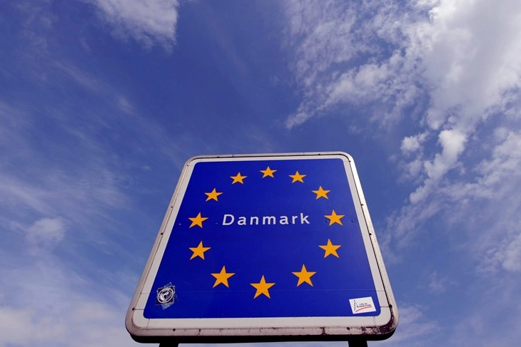 Данска ја продолжи граничната контрола со Германија за уште шест месеци