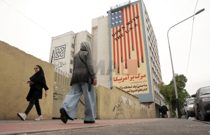 Во Оман почнаа индиректни преговори меѓу Иран и САД за нуклеарната програма