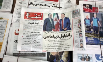 Pas rreth dy orëve përfunduan bisedat bërthamore iraniane-amerikane në Oman