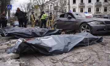 Ukraine vows 'harsh' response after Russian attack on Sumy kills 34