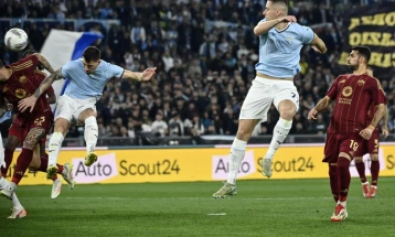 Roma barazoi me Lacion dhe vazhdoi serinë pa humbje në 16 ndeshje në Seria A