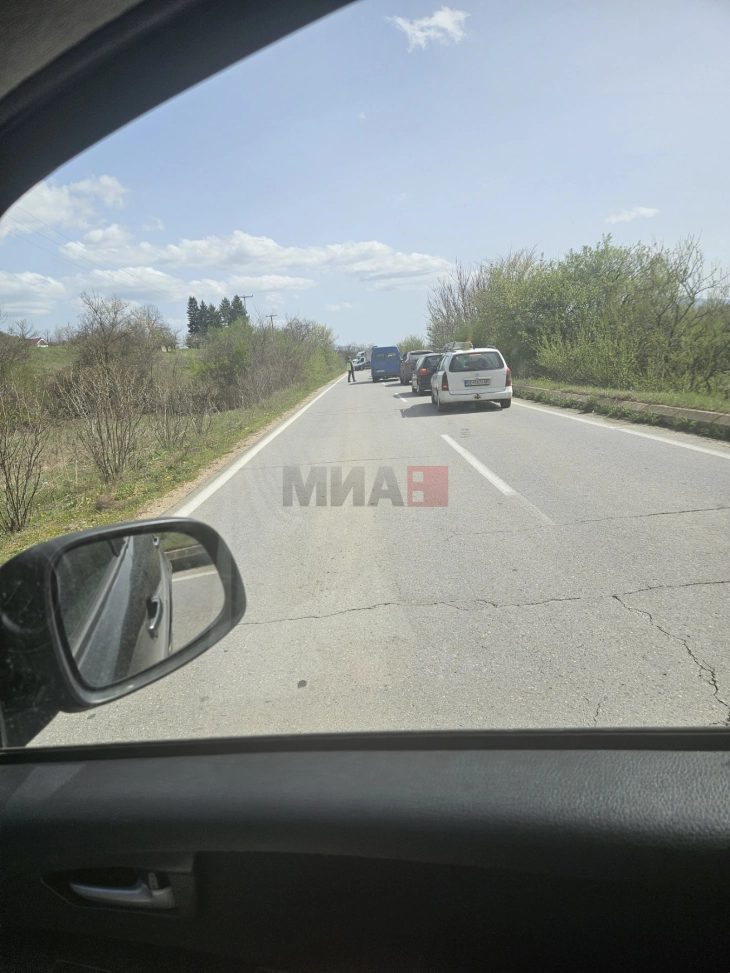 Pesë persona të lënduar gjatë një aksidenti në rajonin e Dellçevës, komunikacioni në ndërprerje