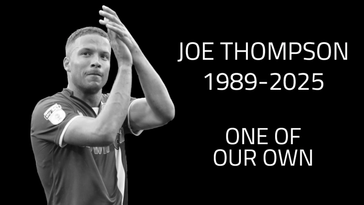 Поранешен јуниор на Манчестер Јунајтед почина на 36 години