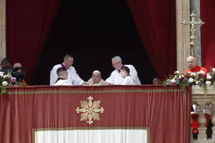 Recovering Pope Francis delivers Easter blessing from Vatican balcony