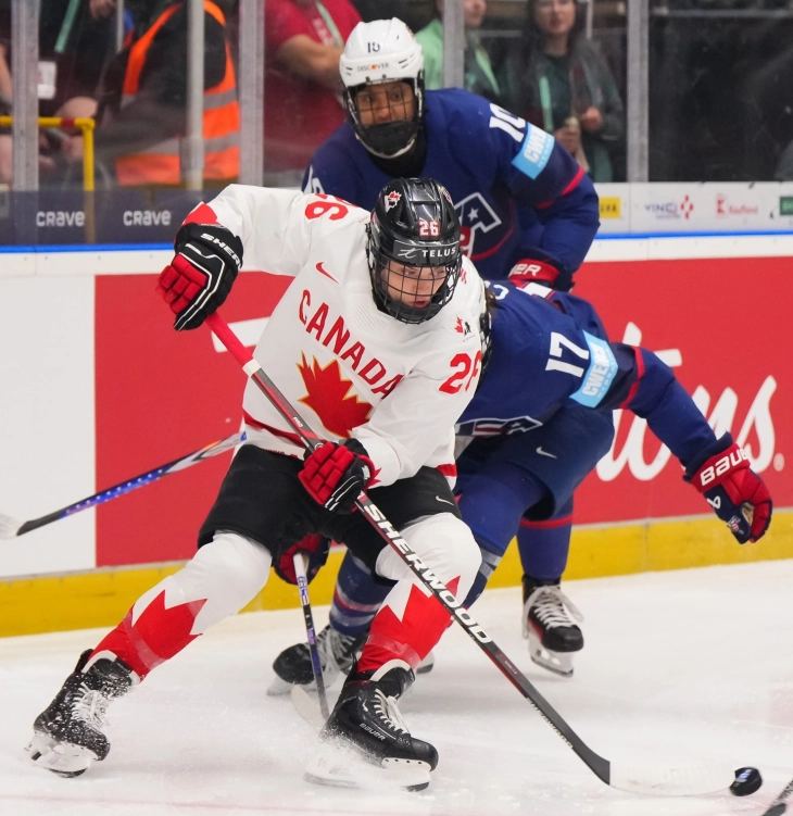 Хокеарките на САД го освоија трофејот на СП 2025