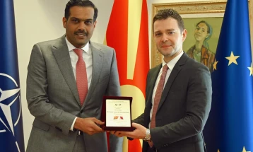 FM meets Qatari Chargé d'affaires, Kazakh Ambassador