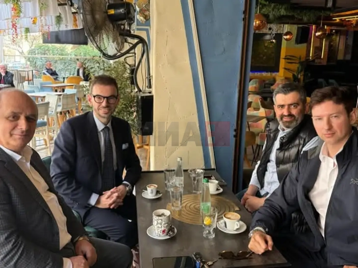 Ambasadori i Shqipërisë dhe i Italisë për vizitë  në Dibër dhe Gostivar