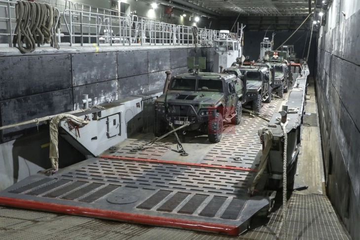 Sançezi paralajmëron buxhet rekord ushtarak për Spanjën për t'i përmbushë standardet e NATO-s