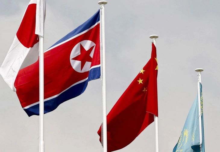 Pekini kërkon nga Seuli të mos eksportojë metale të rralla kineze për industrinë ushtarake amerikane