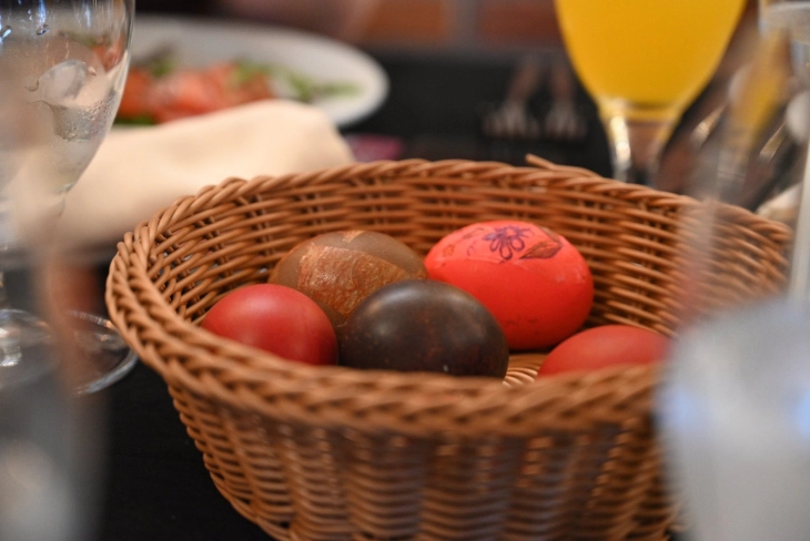 Градоначалникот на општина Гази Баба, Стефковски приредил Велигденска трпеза