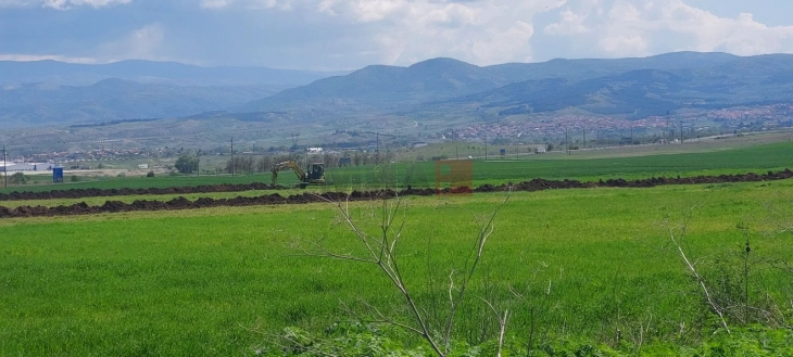 Почнаа градежни активности за инфраструктура во новата штипска населба кај Три Чешми