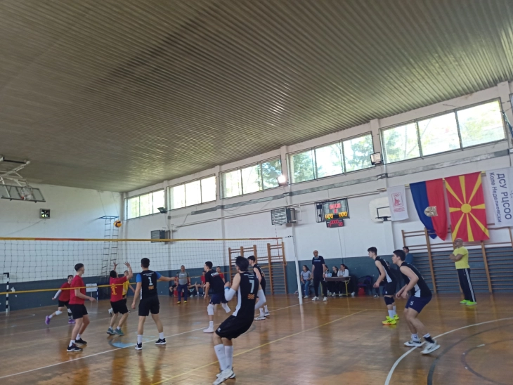 Во Велес се одржа Државното првенство во одбојка за машки за средно образование