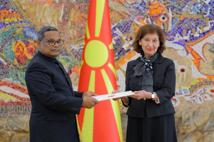 Претседателката Сиљановска-Давкова ги прими акредитивите на новоименуваниот амбасадор на Индија, Арун Кумар Саху