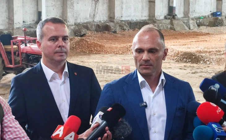 Филипче: Сметам дека владината коалиција е нестабилна, јас сум спремен да разговарам со која било политичка партија