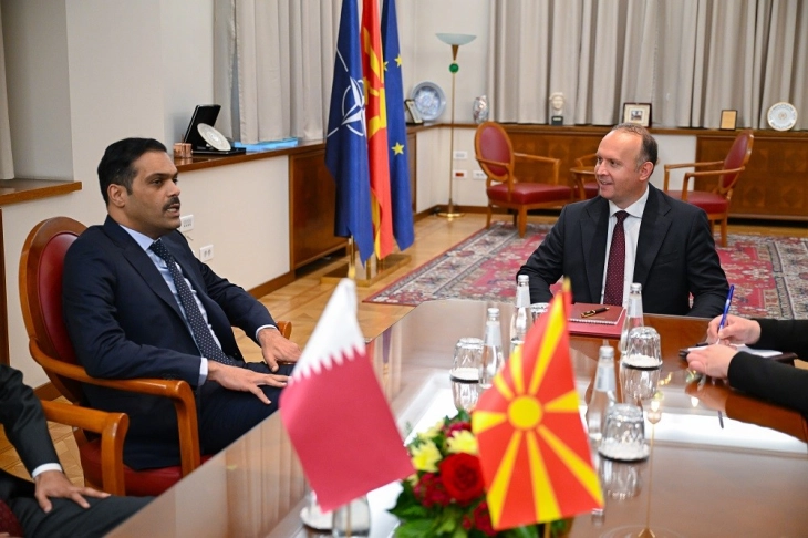 Проштална средба на Гаши со  шеик Јасим Бин Хамад Ал-Тани, вршител на должност во катарската Амбасада во Скопје