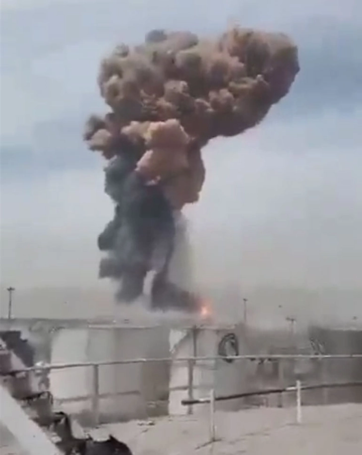 Најмалку 195 луѓе се повредени при експлозијата во иранското пристаниште Шахид Раџаи