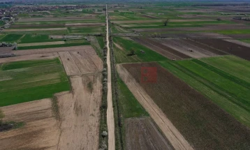 Zbulohen keqpërdorime me tokën bujqësore shtetërore për mbi 2000 hektarë, kontrollet vazhdojnë