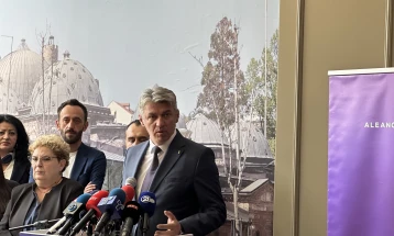 Sela: Nothing wrong in Ahmeti meeting Taravari, entire Albanian bloc should unify