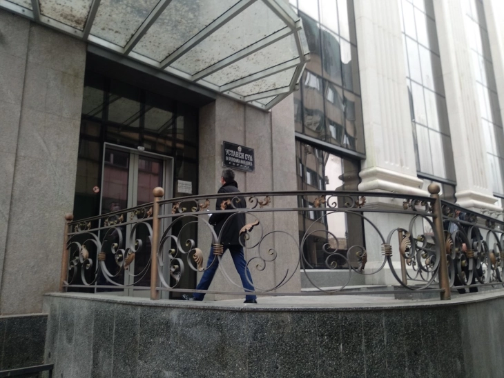 Tryezë e rrumbullakët 