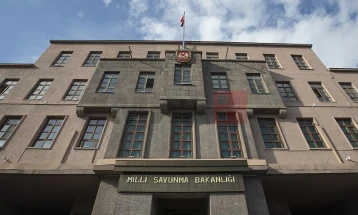 Turqia dërgoi gjashtë aeroplanë me armë në Pakistan