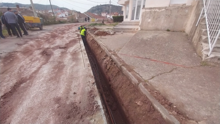 Штипски „Исар“ ќе набавува нови машини за уредување на депонијата