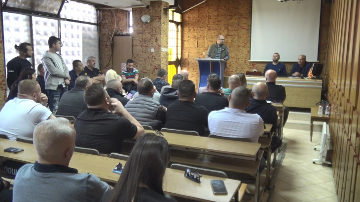 Јавниот простор е јавен интерес – средба на инспекциските и комуналните служби од Општина Кочани со угостители кои користат јавни површини