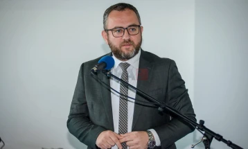 Toshkovski drejtuar maturantëve: Pjesëmarrja e sigurt në komunikacion është shumë e rëndësishme dhe është një detyrim për të gjithë ne