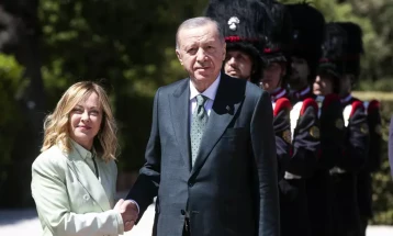 Erdogan pas takimit me Melonin: Turqia dhe Italia do të vazhdojnë ta përforcojnë bashkëpunimin në fushën e industrisë së mbrojtjes