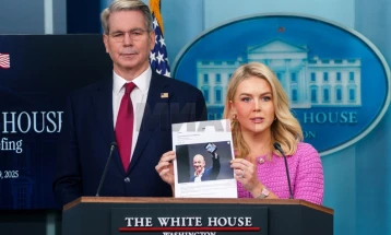 Amazon përveç çmimeve do të shfaqë edhe pjesën e tarifave, Shtëpia e Bardhë beson se 