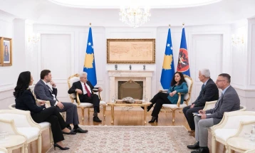 Takim i Ali Ahmetit me Vjosa Osmanin