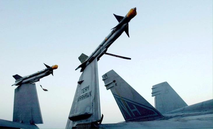 SHBA-ja miratoi shitje të raketave ajër-ajër Polonisë në vlerë prej 1,3 miliardë dollarë