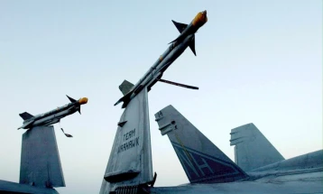 SHBA-ja miratoi shitje të raketave ajër-ajër Polonisë në vlerë prej 1,3 miliardë dollarë