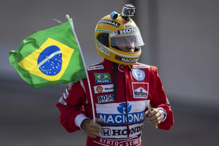 Кацигата на Аиртон Сена продадена за рекордна цена на аукција