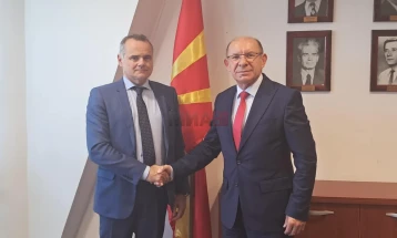 Takimi Kocevski - Le Rigoler