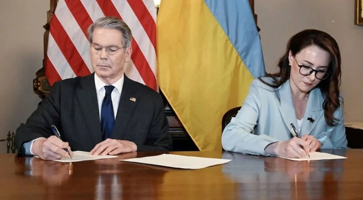 САД и Украина го потпишаа договорот за пристап до ретките минерали