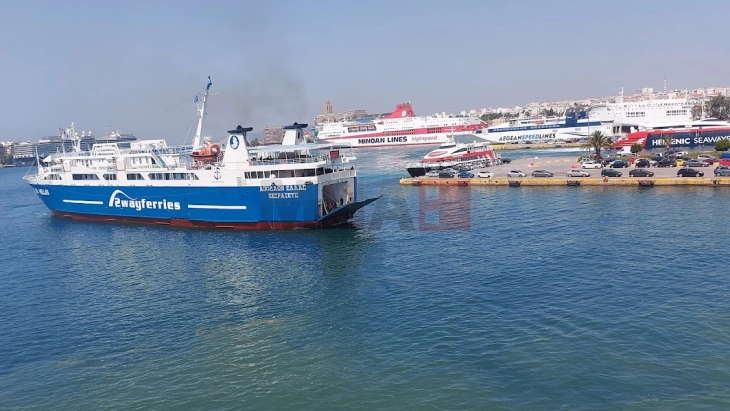 Цените на билетите за траекти во Грција нема да се зголемат