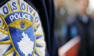 Autoritetet kosovare arrestuan dy persona në Prishtinë për shkak të flamujve të organizatave terroriste